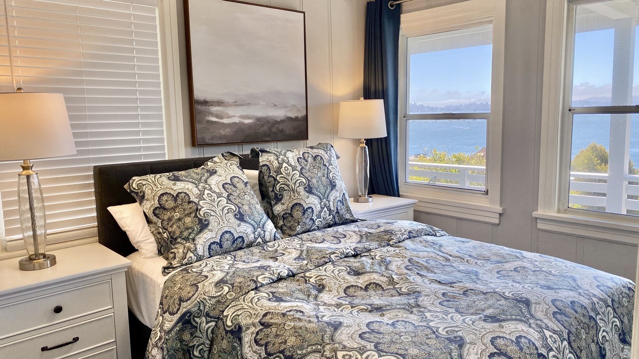 Photo of Bedroom in Belvedere Tiburon