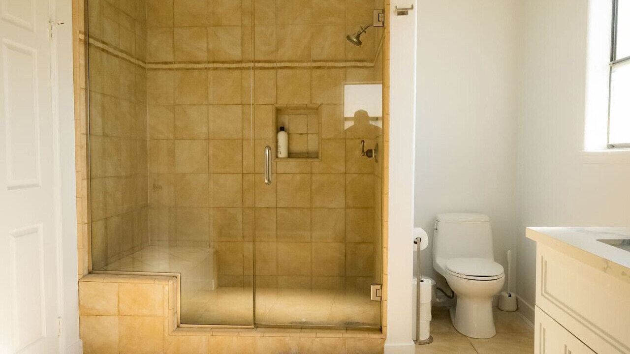 Photo of Bathroom in Marina Peninsula