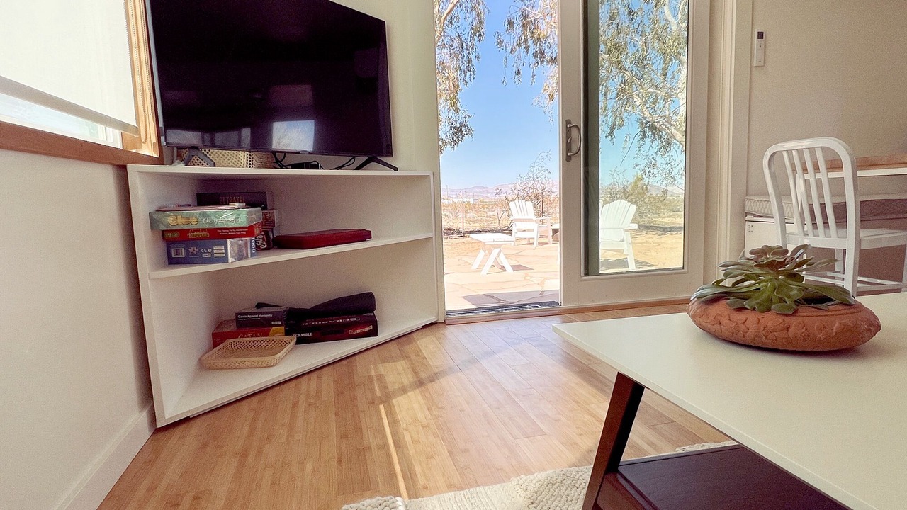 Photo of Livingroom in Landers