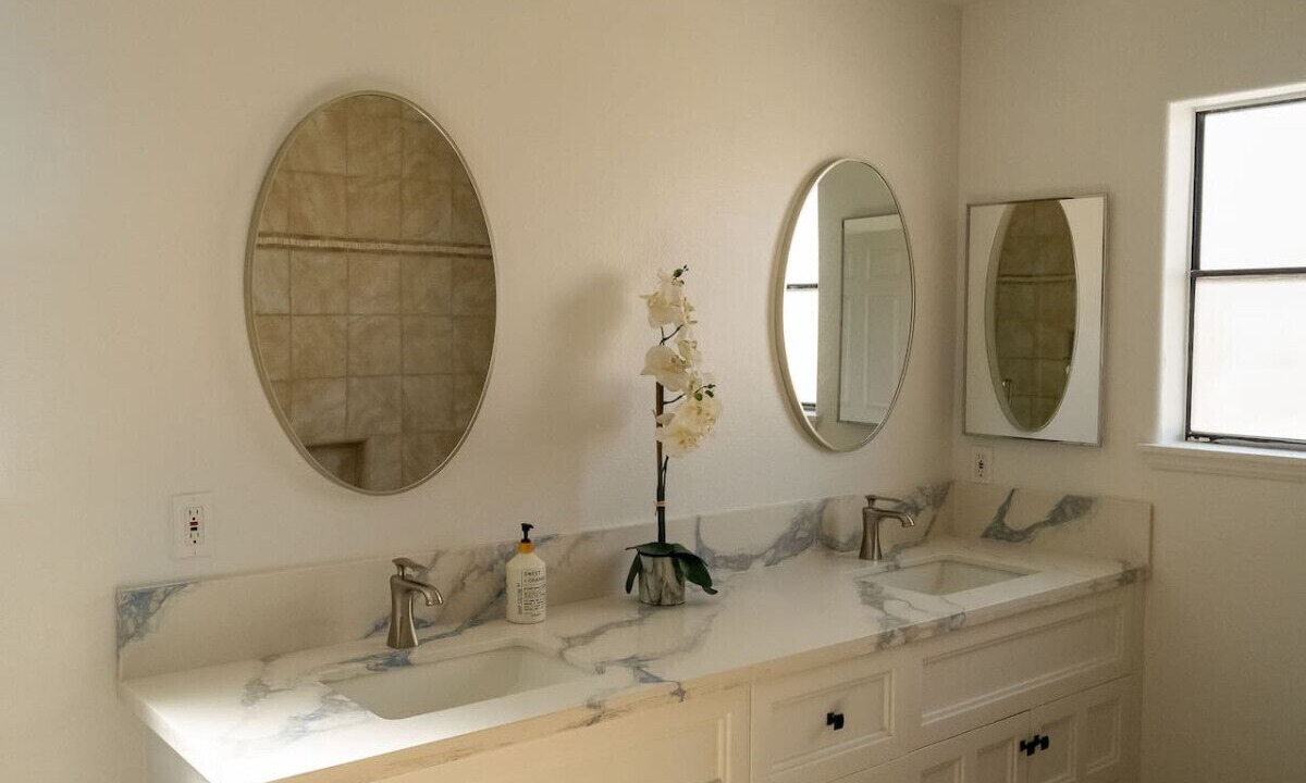 Photo of Bathroom in Marina Peninsula