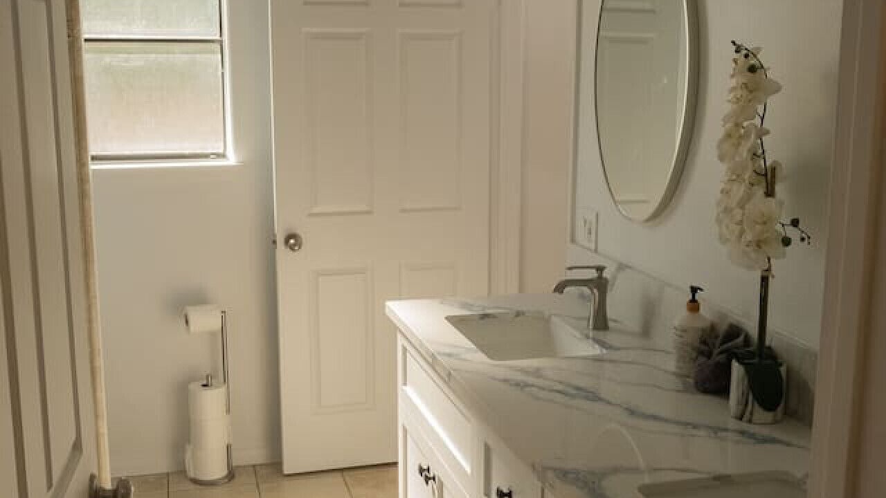 Photo of Bathroom in Marina Peninsula