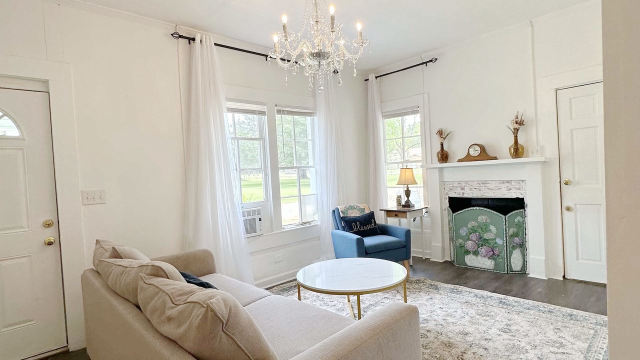 Photo of Livingroom in Wetumpka