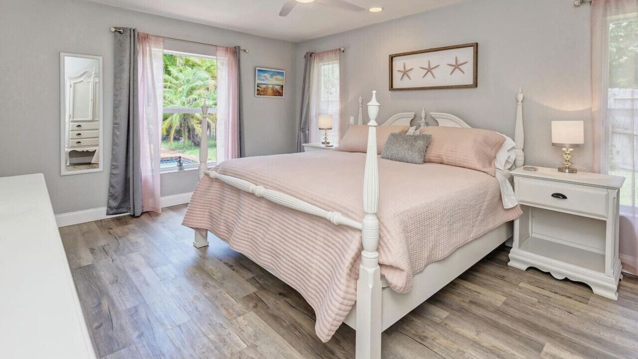 Photo of Bedroom in Englewood