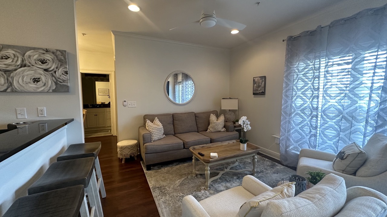 Photo of Livingroom in Tuscaloosa