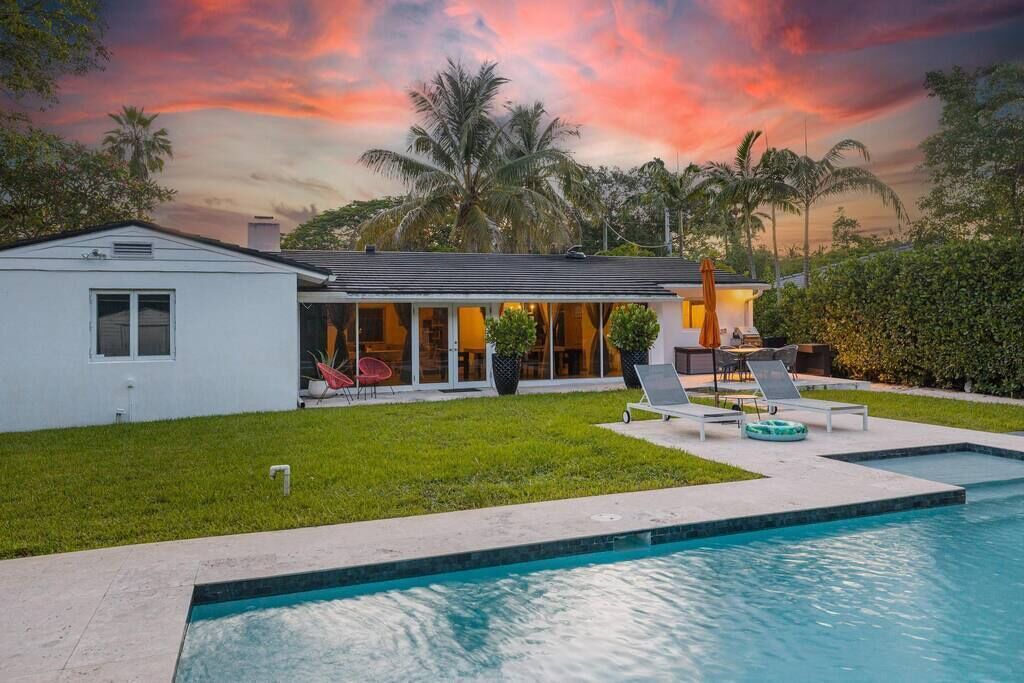 Photo of Outdoor in Biscayne Park