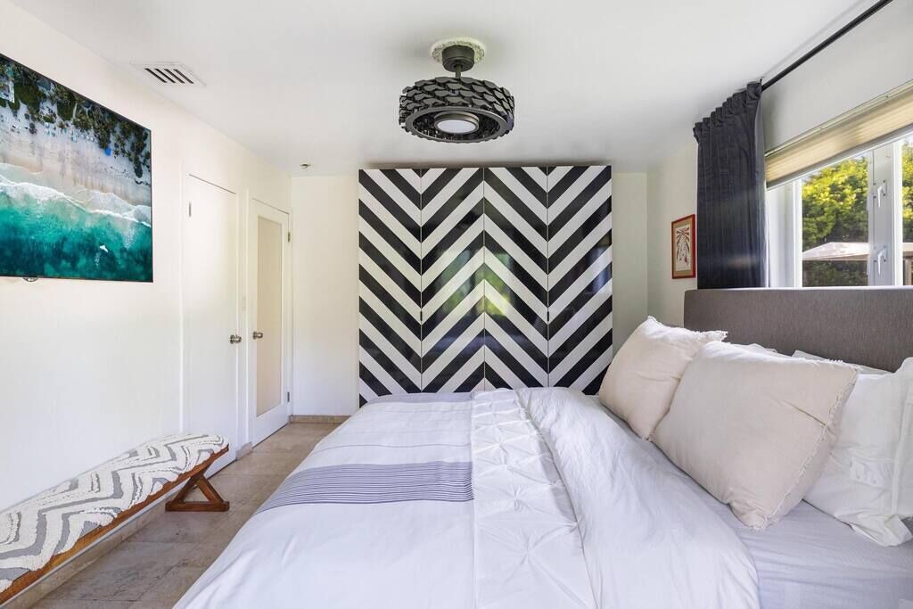 Photo of Bedroom in Biscayne Park
