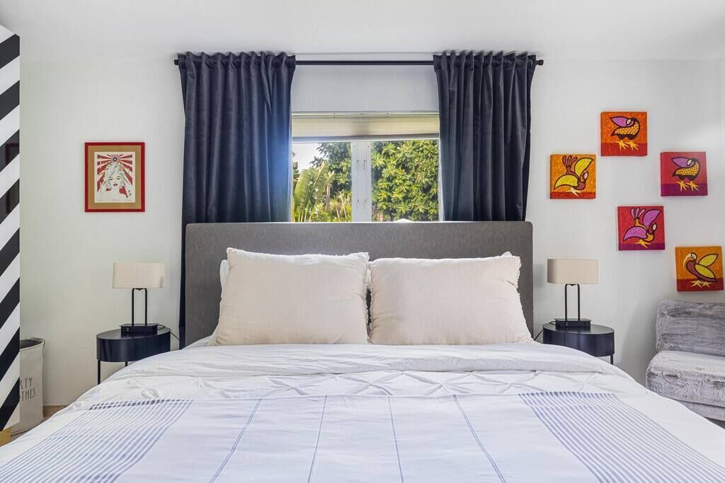 Photo of Bedroom in Biscayne Park