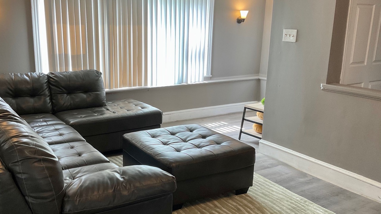 Photo of Livingroom in Neptune City