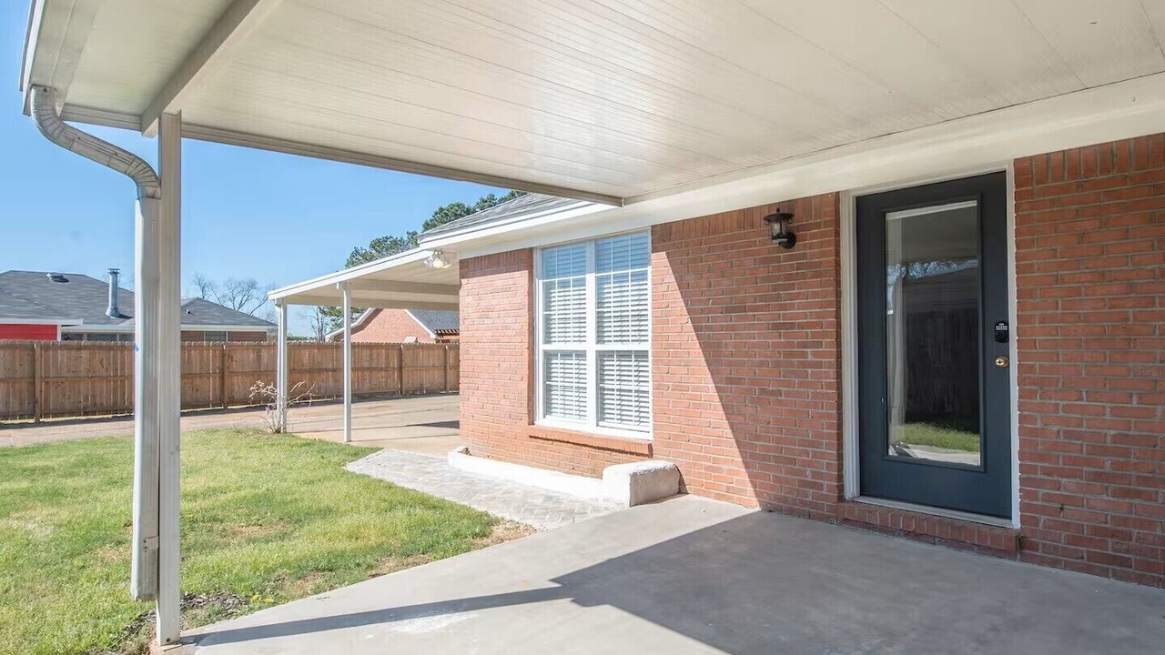 Photo of Outdoor in Prattville