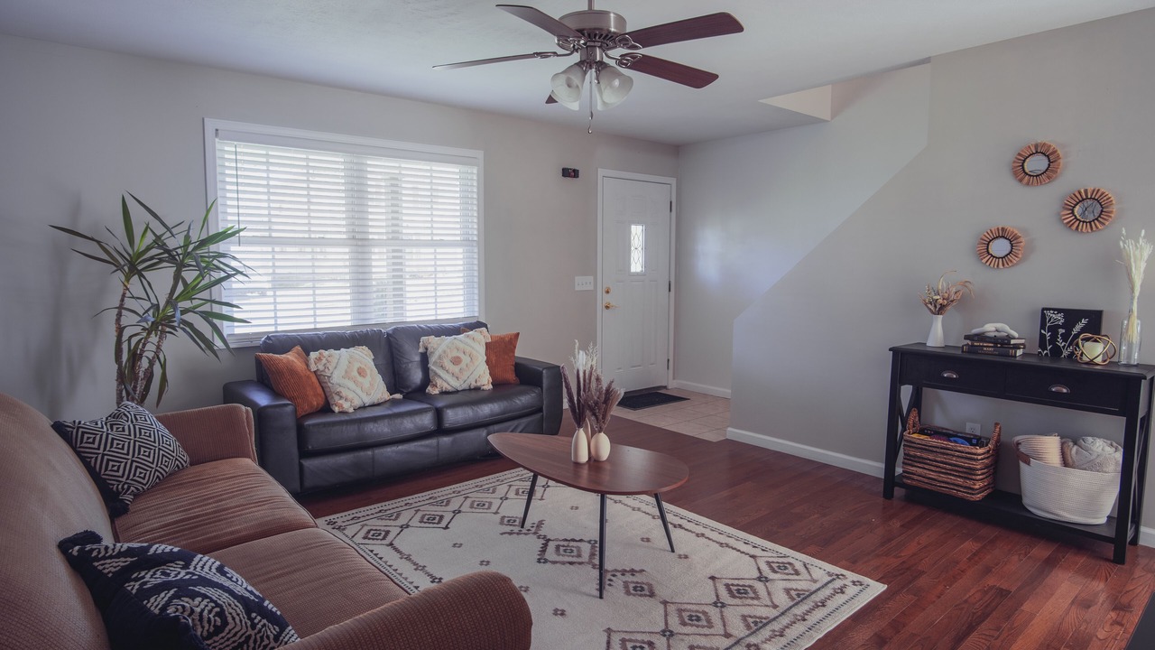 Photo of Livingroom in Erie