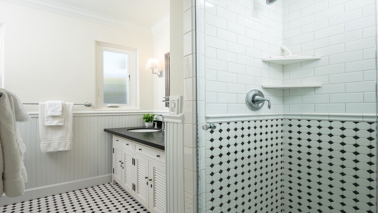 Photo of Bathroom in Coronado