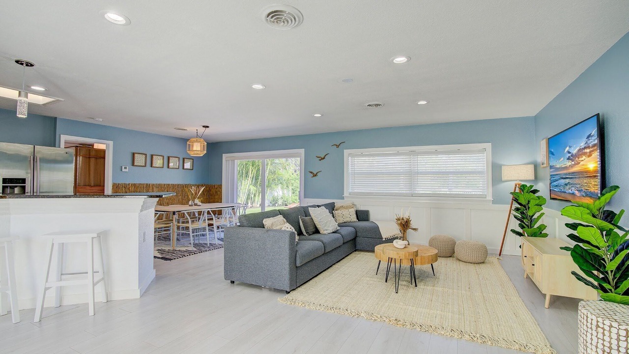 Photo of Bedroom in Cypress Lakes