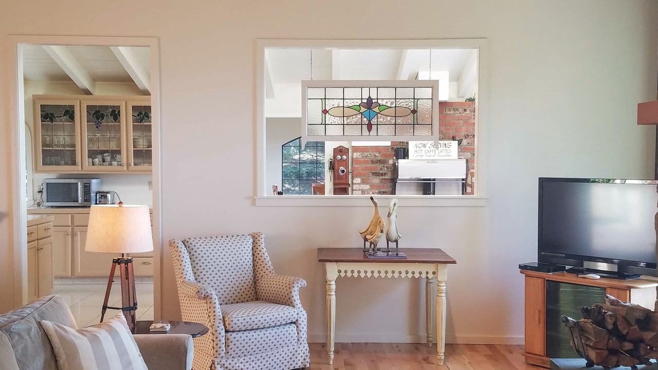 Photo of Livingroom in Albion