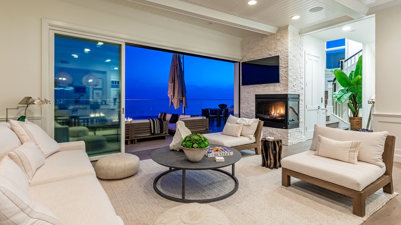 Photo of Bedroom in Western Malibu
