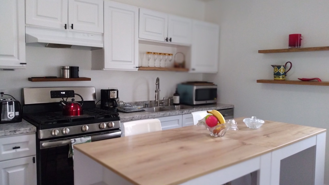 Photo of Kitchen in Woodland Hills