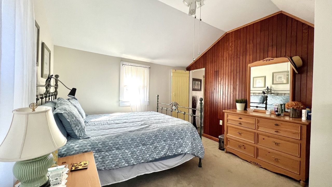 Photo of Bedroom in Osbornsville