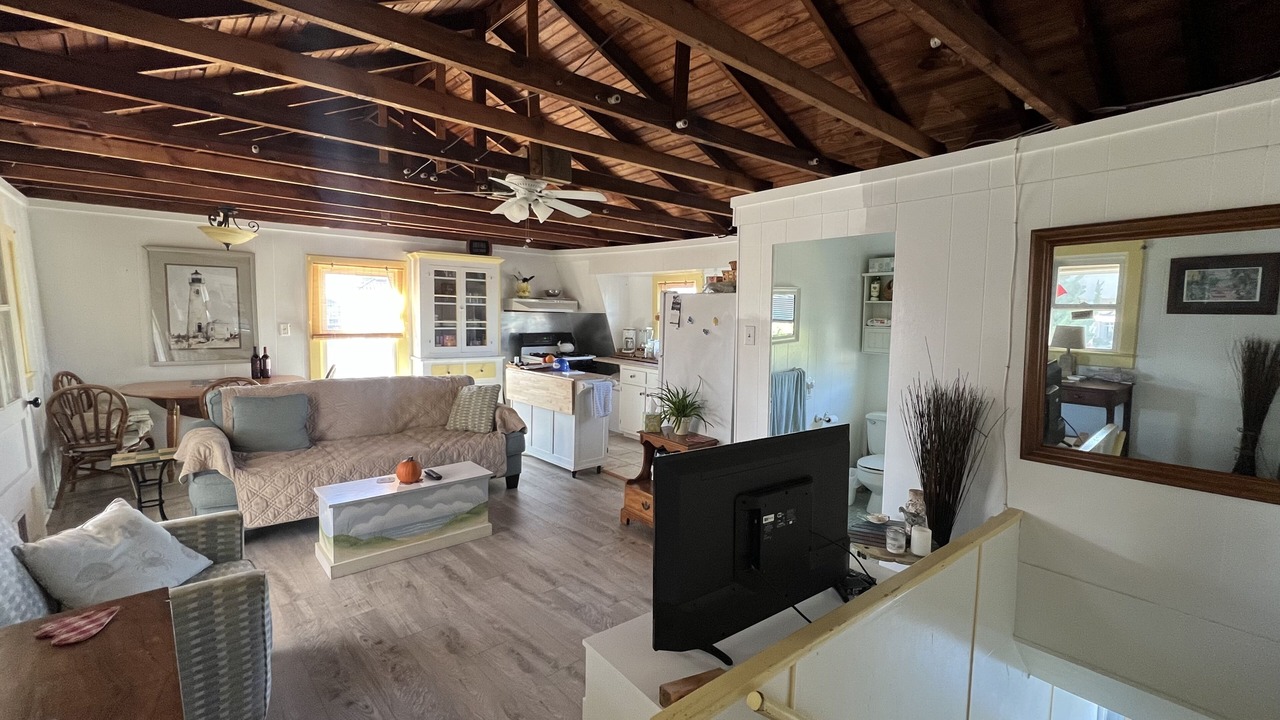 Photo of Livingroom in Osbornsville