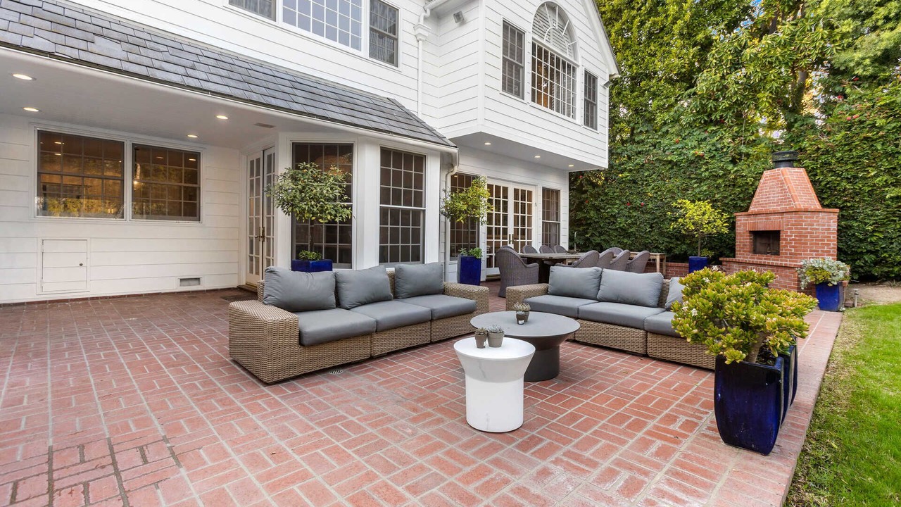 Photo of Patio Balcony in The Flats