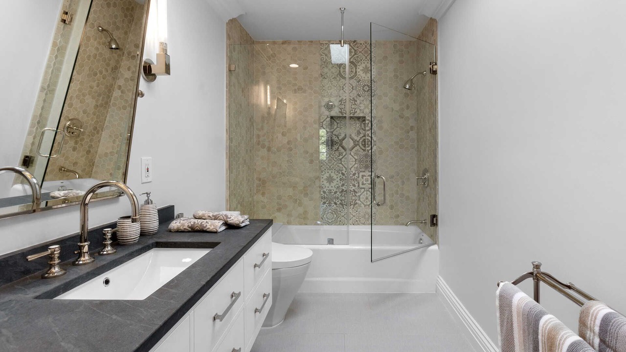 Photo of Bathroom in The Flats