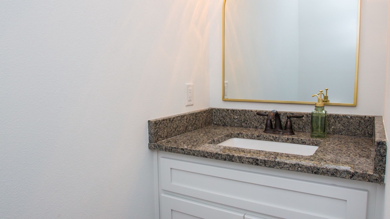 Photo of Bathroom in Ono Island