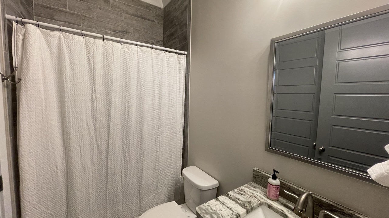 Photo of Bathroom in Little Kowaliga