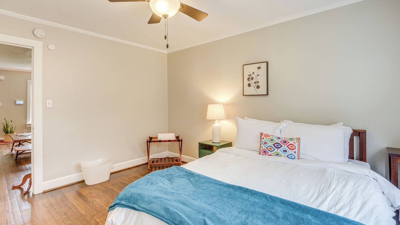 Photo of Bedroom in Crestline Heights