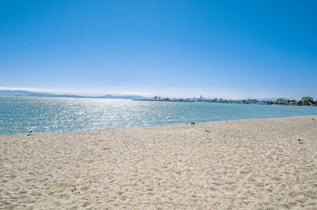 Photo of Others in West Alameda