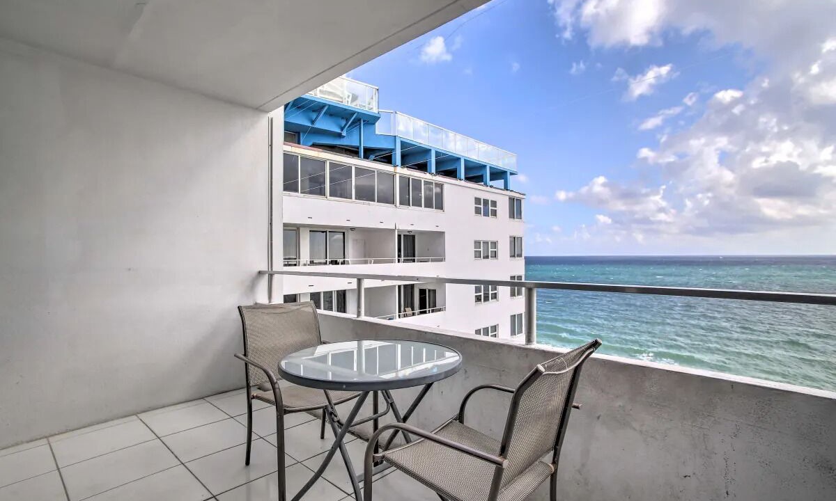 Photo of Patio Balcony in Galt Mile