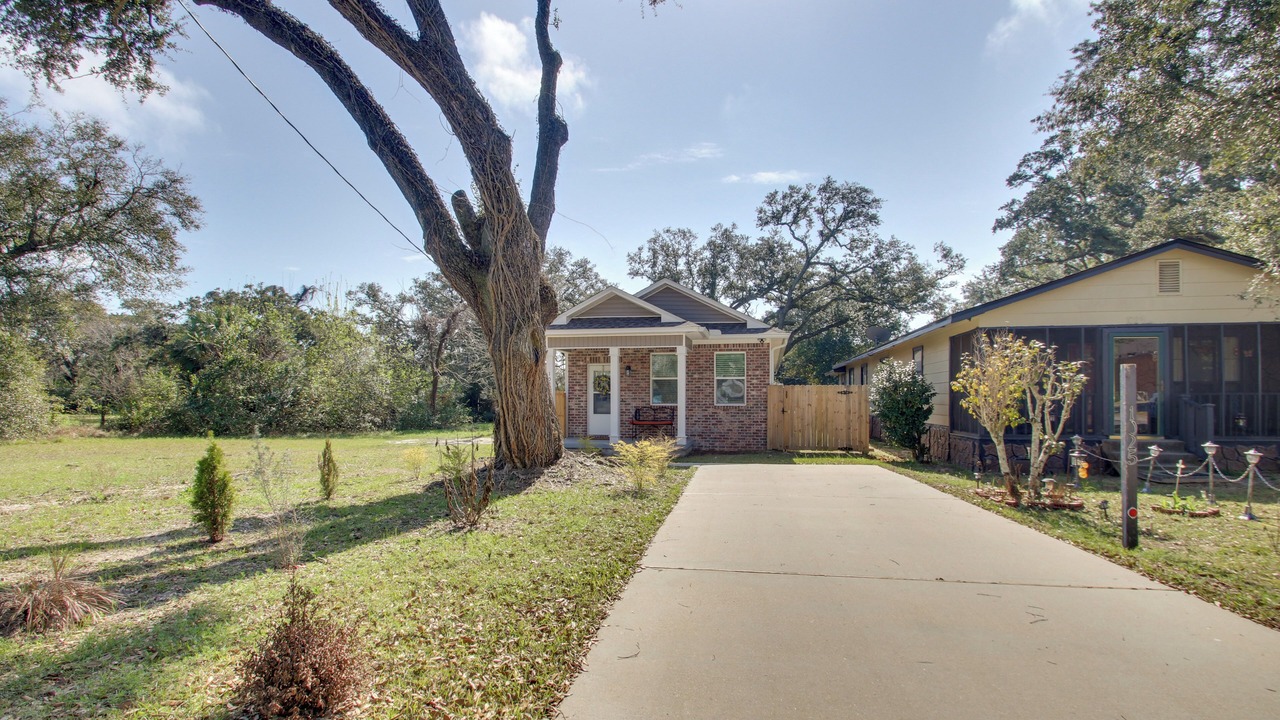 Photo of Outdoor in South Pensacola