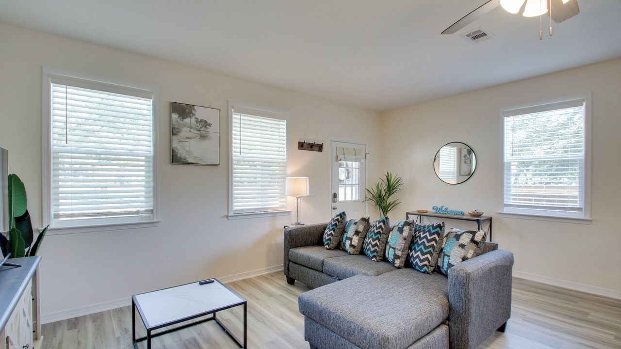 Photo of Livingroom in South Pensacola