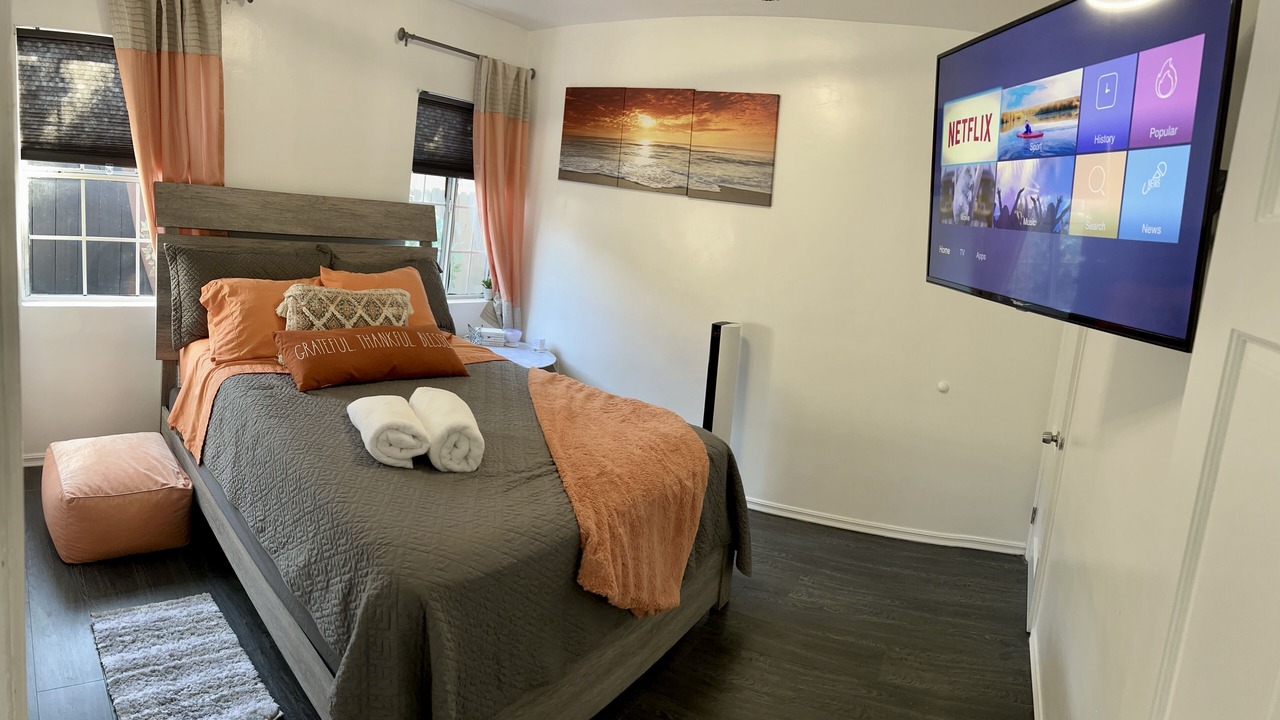 Photo of Bedroom in South Gate
