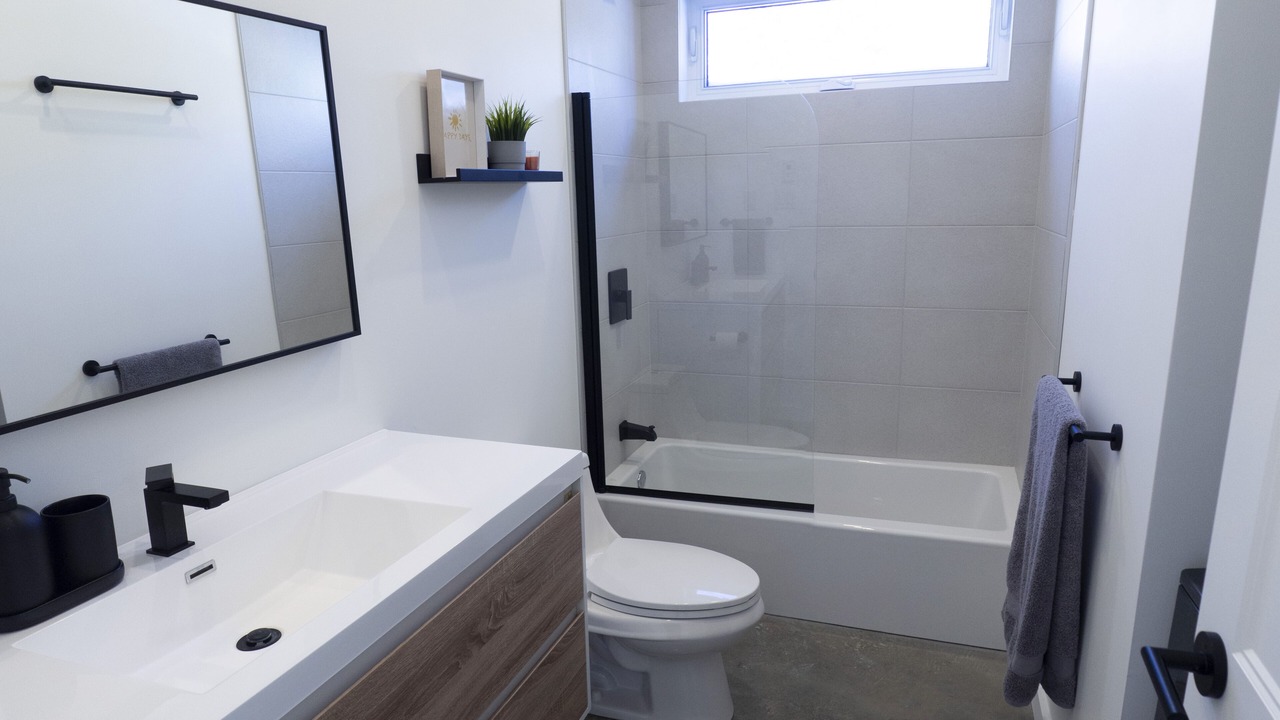Photo of Bathroom in Saint-Tite-des-Caps