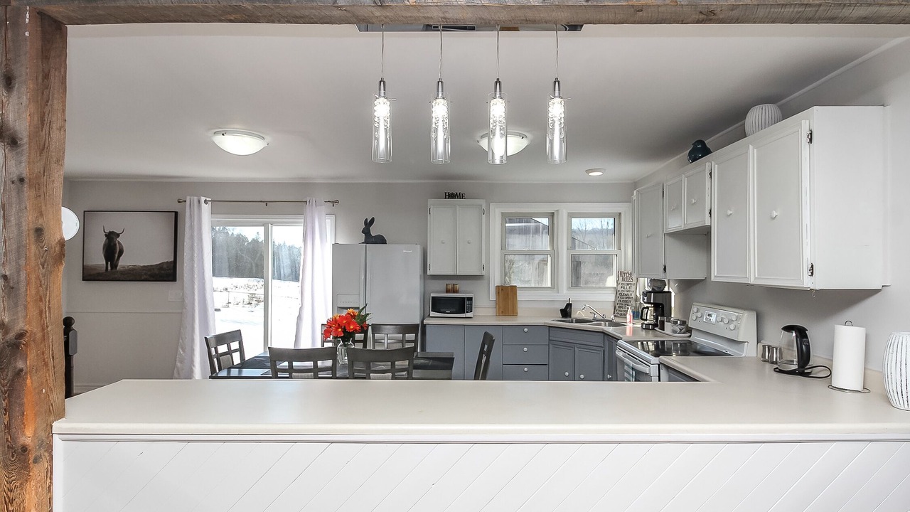 Photo of Kitchen in Oro-Medonte