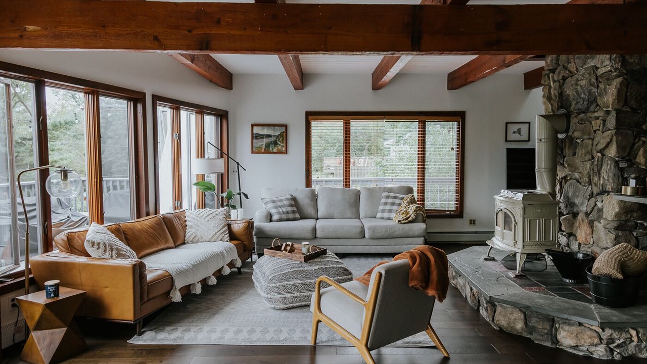 Photo of Livingroom in Holmes