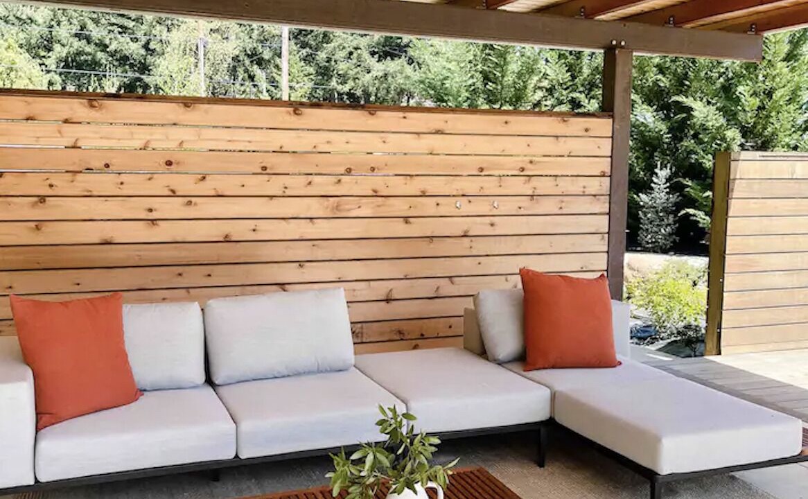 Photo of Patio Balcony in Gasquet