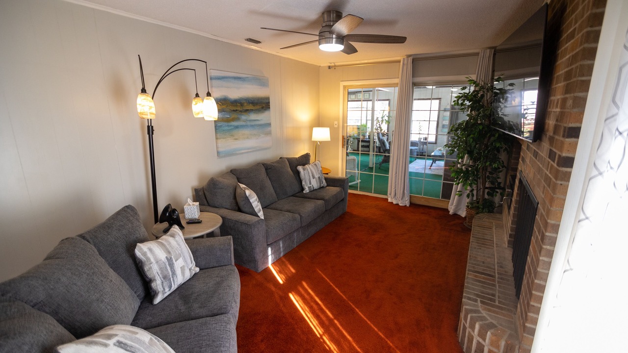 Photo of Livingroom in Ozark