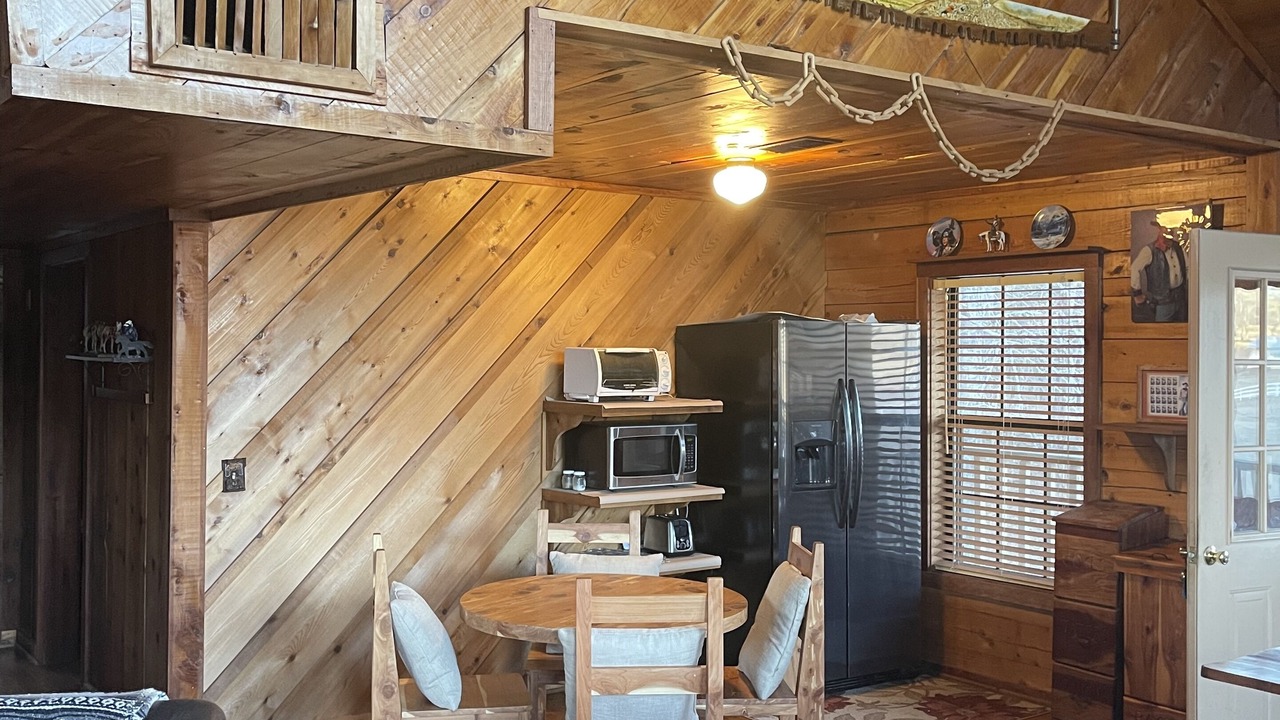 Photo of Livingroom in Oakland