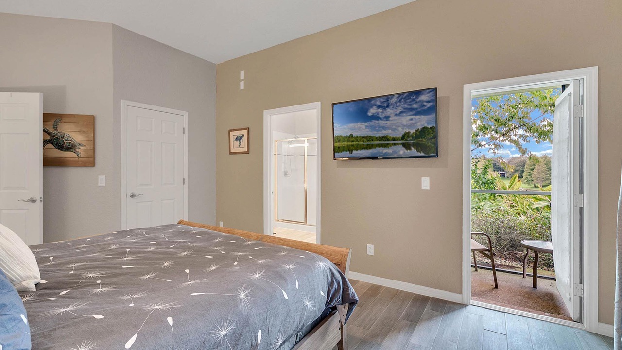 Photo of Bedroom in Bahama Bay