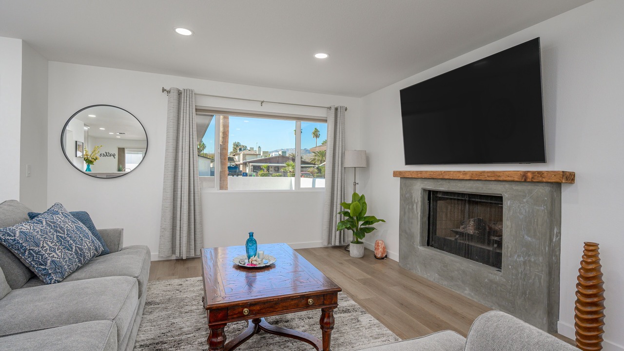 Photo of Livingroom in Bullhead City