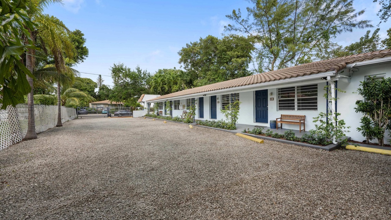 Photo of Outdoor in Northeast Miami