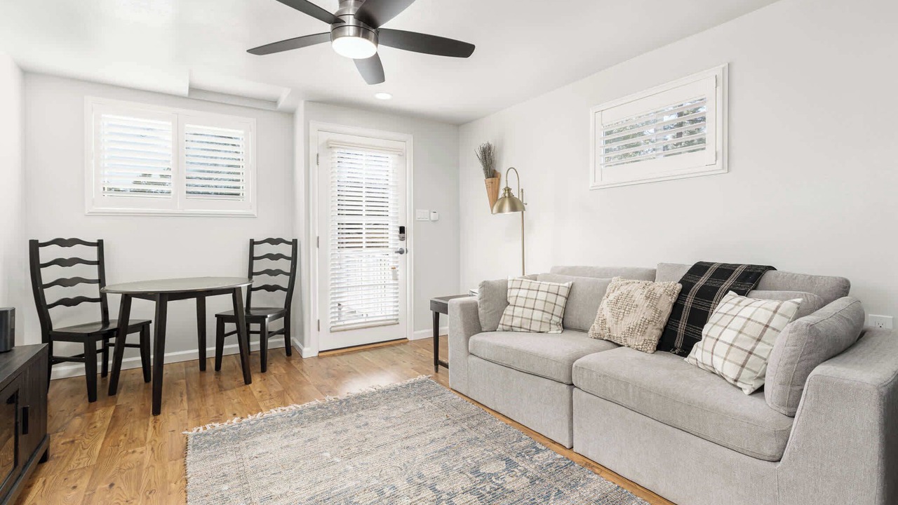 Photo of Livingroom in North Fork