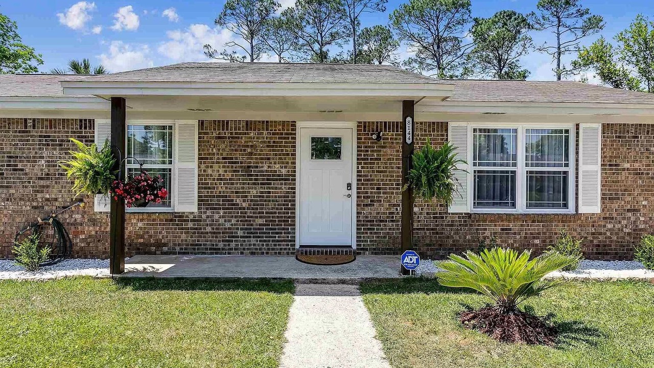Photo of Outdoor in Myrtle Grove