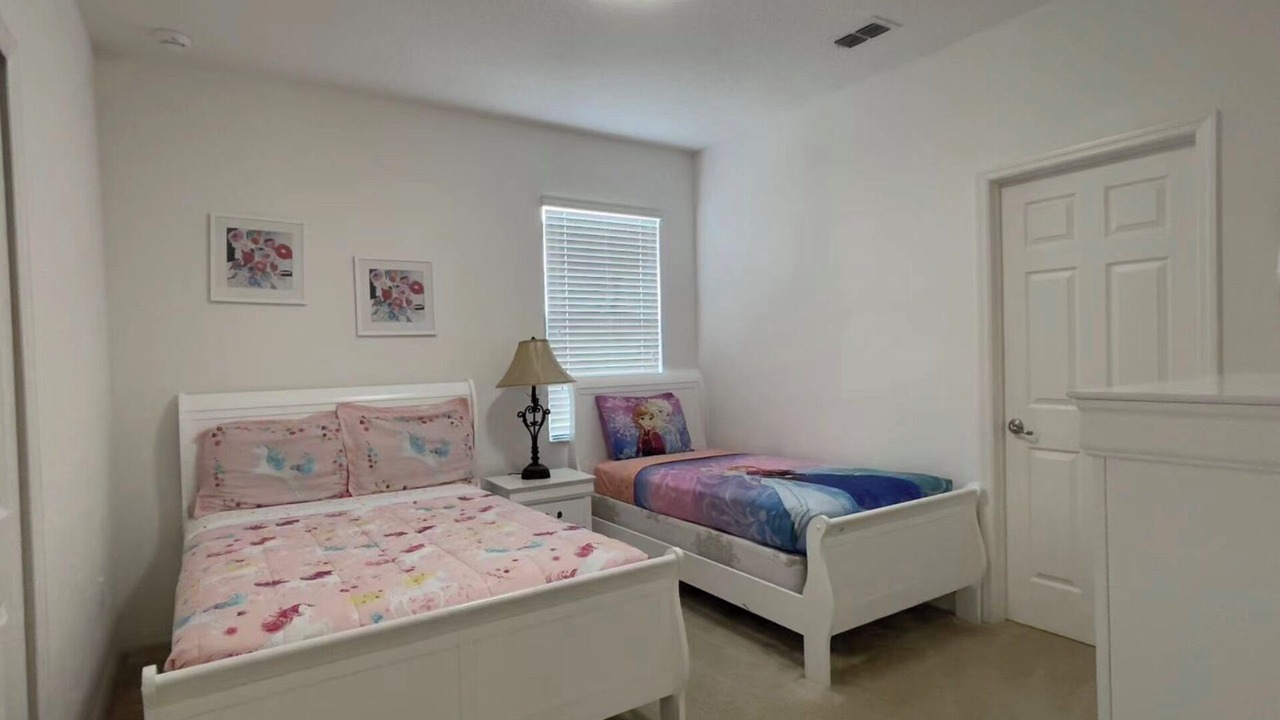Photo of Bedroom in Loughman