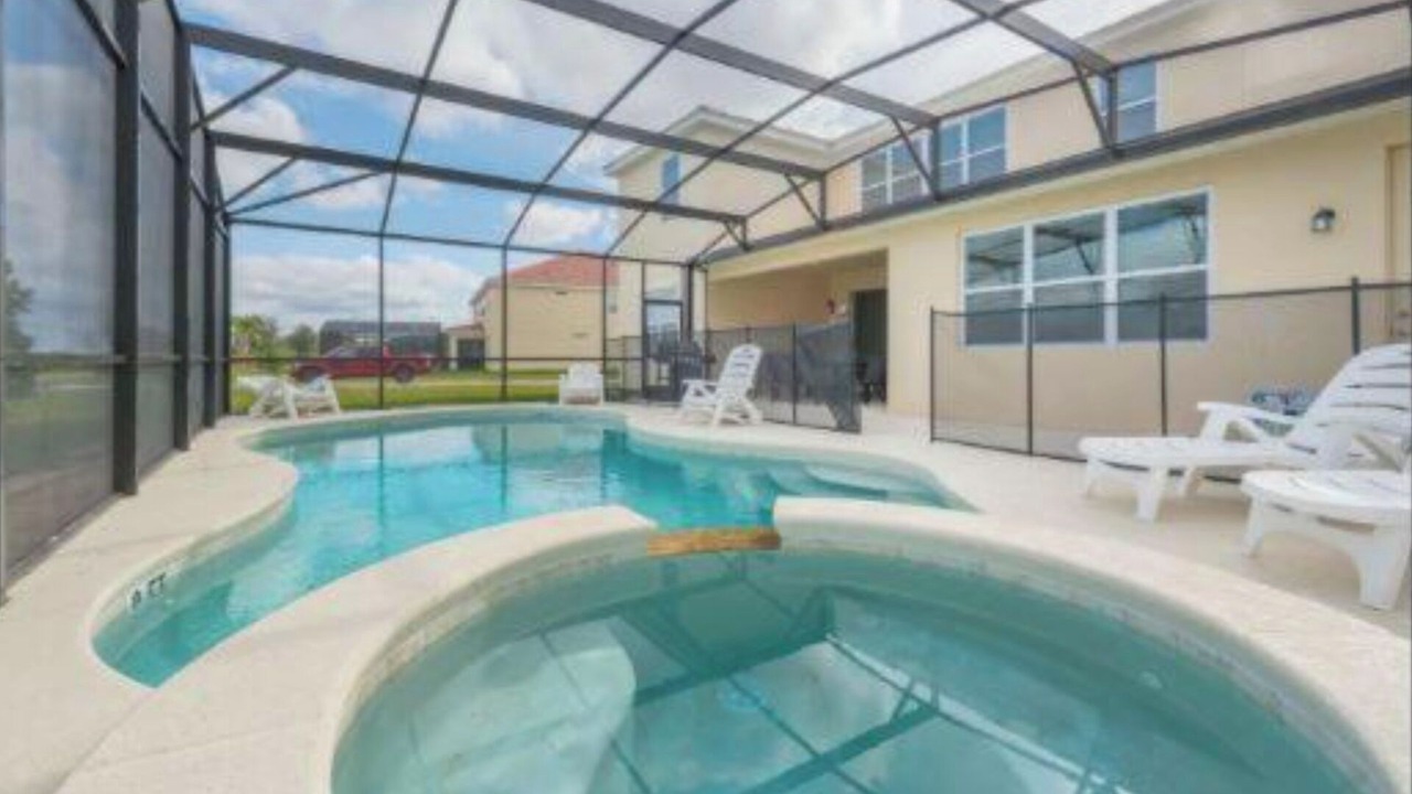 Photo of Outdoor in Loughman