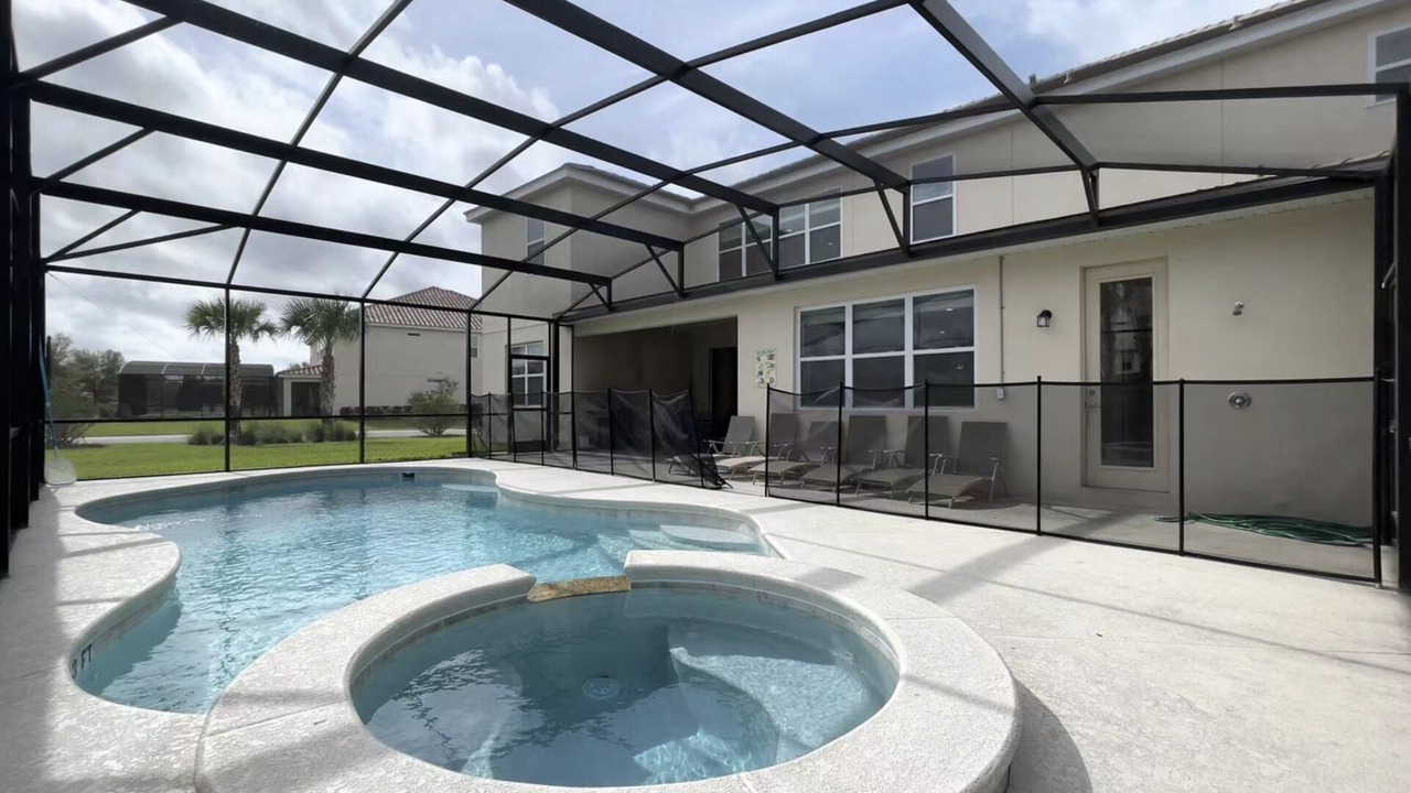 Photo of Outdoor in Loughman