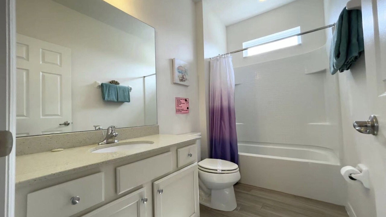 Photo of Bathroom in Loughman