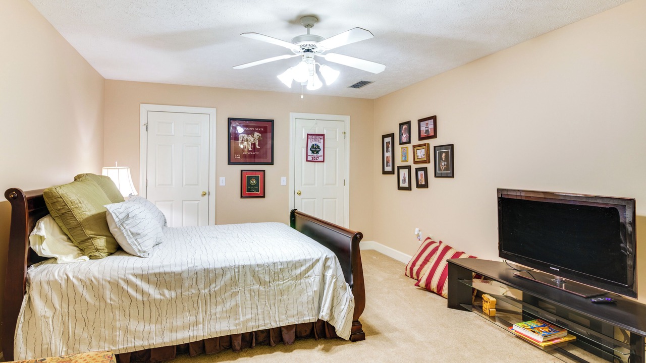 Photo of Bedroom in Starkville