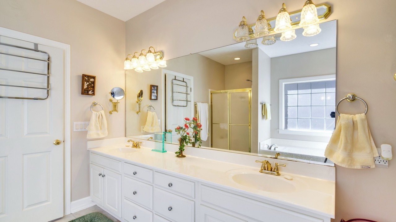 Photo of Bathroom in Starkville