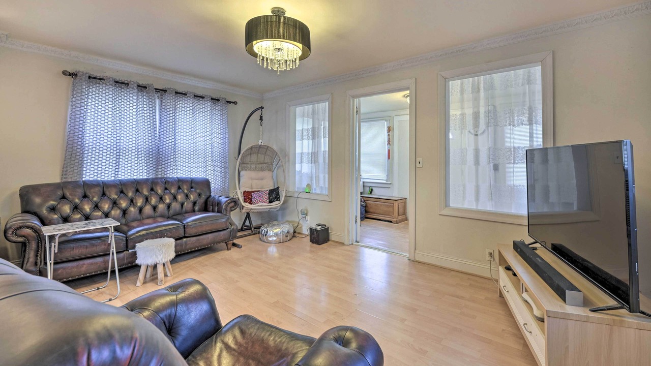 Photo of Livingroom in Jericho