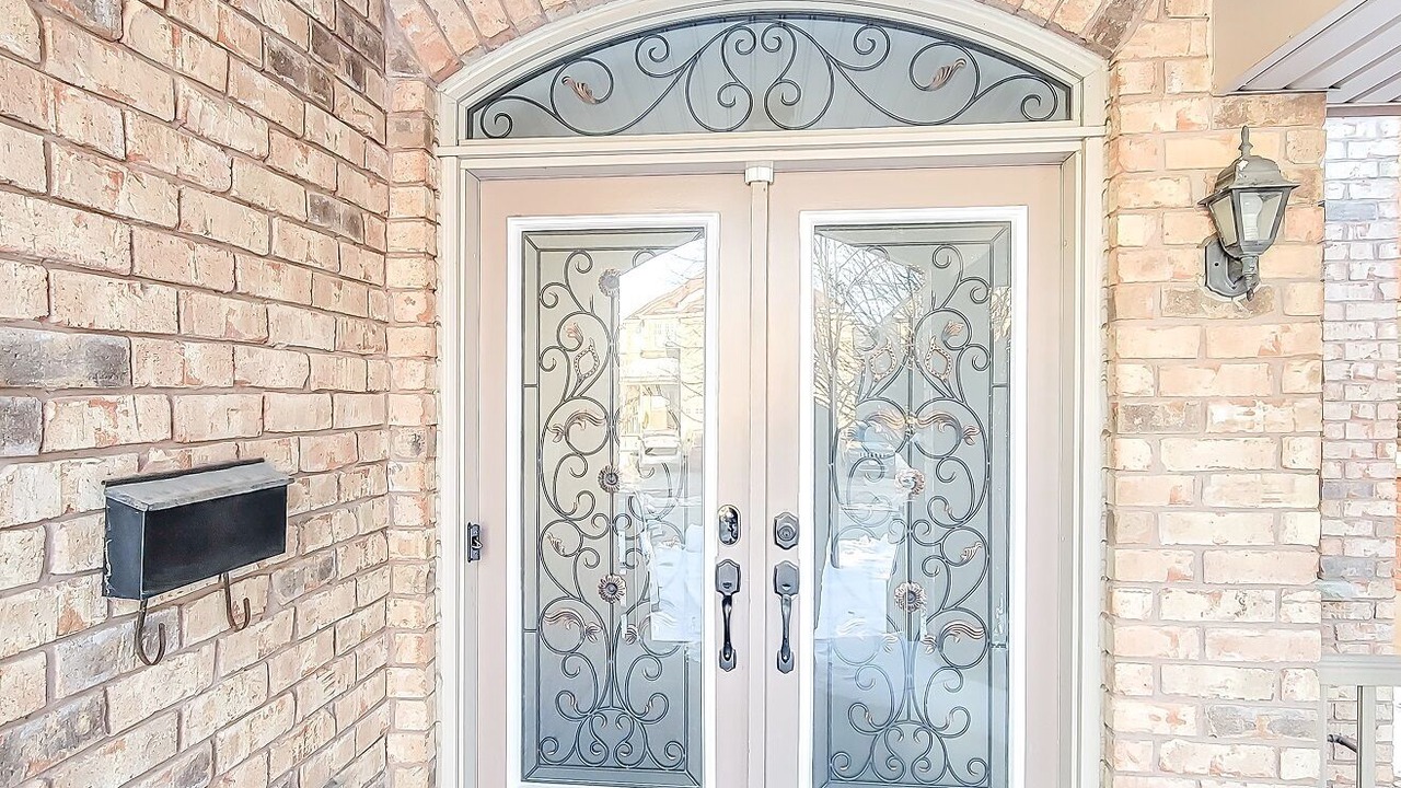 Photo of Outdoor in Churchill Meadows
